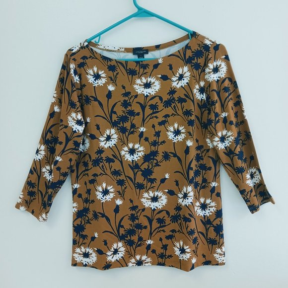 Ann Taylor Tops - ANN TAYLOR Tan Stretchy Crew Neck Top Size S